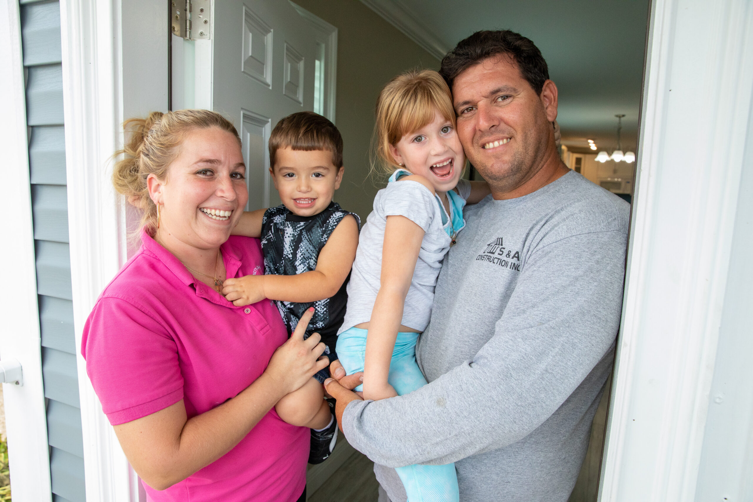 MARATHON, FL, USA (7/09/19)-Didier Perez and Anny Amador and their two children, 5-year-old Samantha and 1-year-old Dylan, moved into their Habitat home in Marathon, Florida, in March 2019. After the rental where they had been living flooded and was heavily damaged during Hurricane Irma in September 2017, the family bounced around from one place to another. Didier, who works construction, is a long-time volunteer with Habitat for Humanity of the Middle Keys and is grateful to have his own home. “This is the maximum that I can achieve,” he says. “I know that we are not going to be homeless again.” © Habitat for Humanity International/Jason Asteros