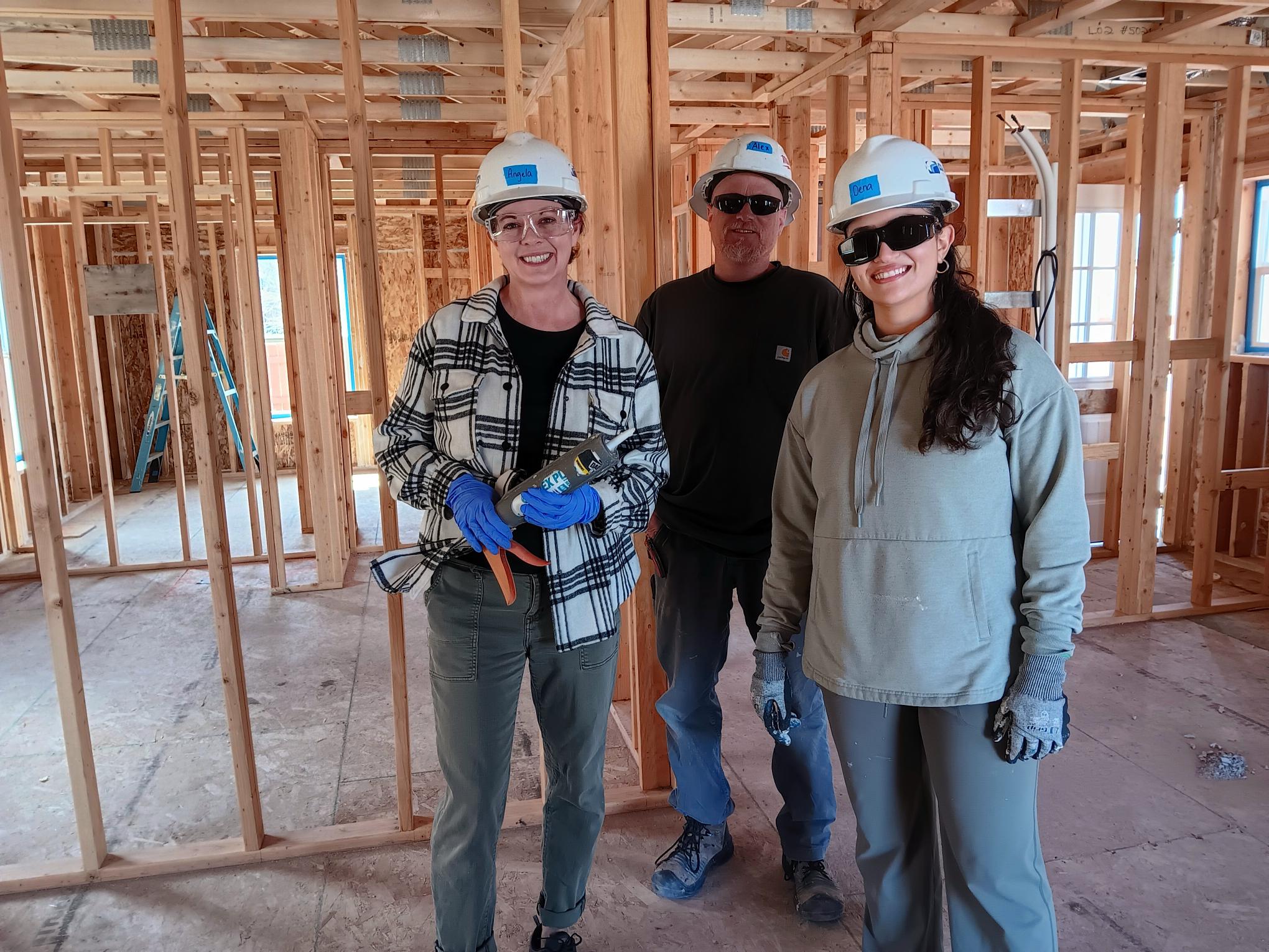 Women Build.4