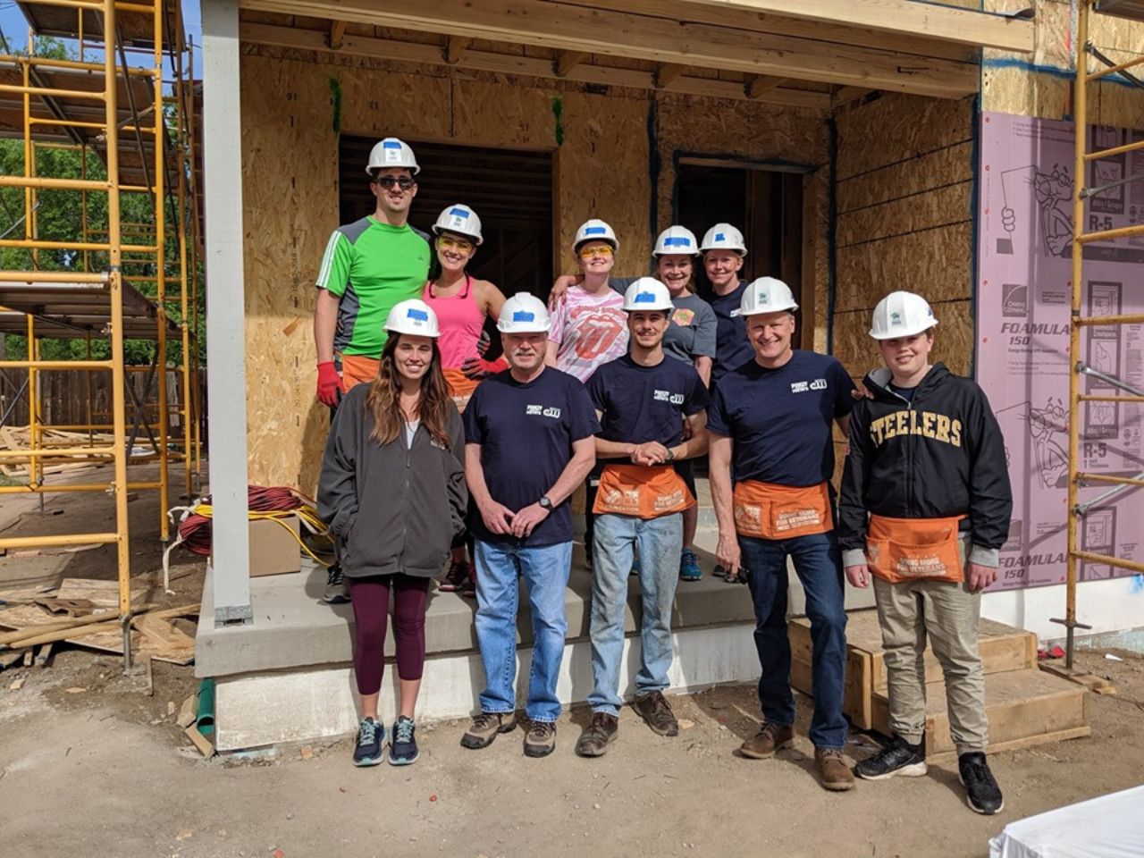 Group Volunteering 5 (2)